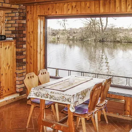Stunning Home In Manschnow With Kitchen *